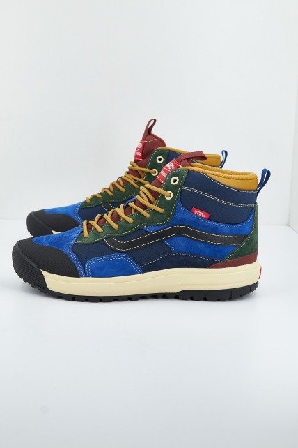 VANS  ULTRARANGE EXO en color MULTI  (1)