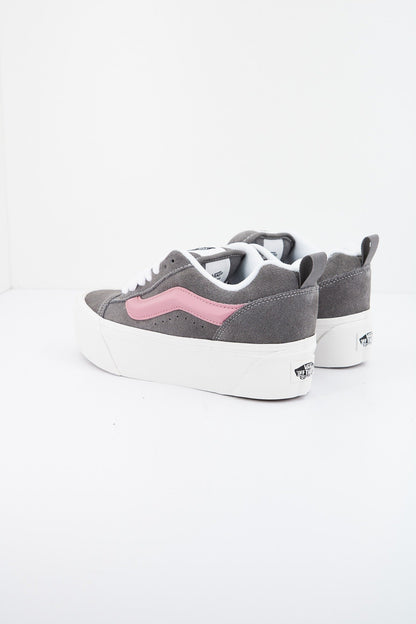 VANS KNU STACK en color GREY  (3)