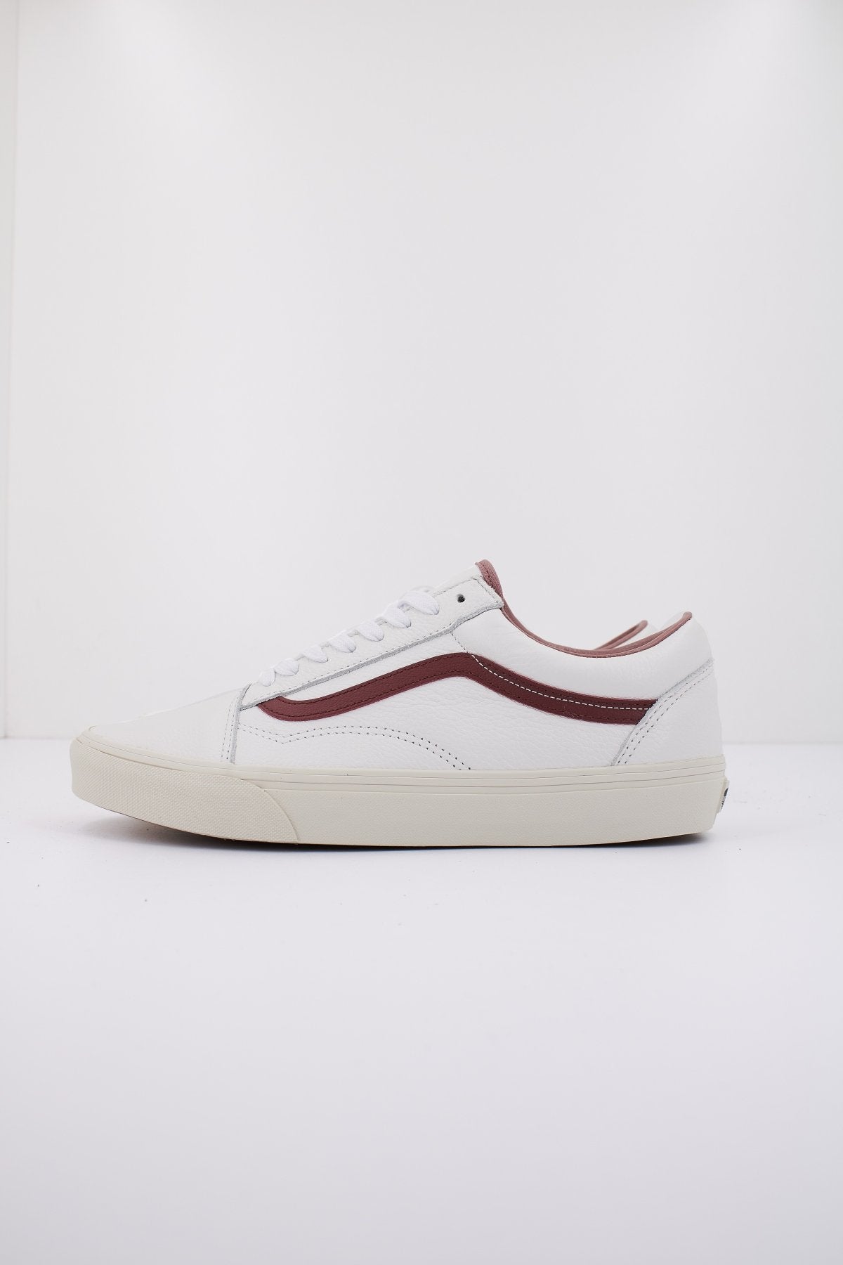 VANS OLD SKOOL en color RUSSETBROW  (1)