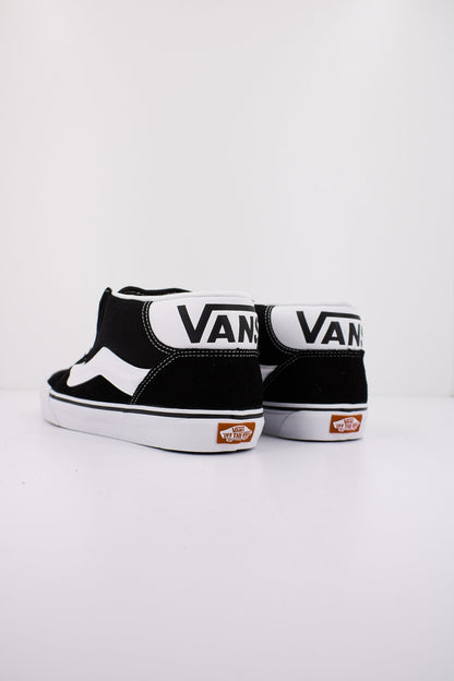 VANS KNU MID en color BLACKTRUEW  (3)