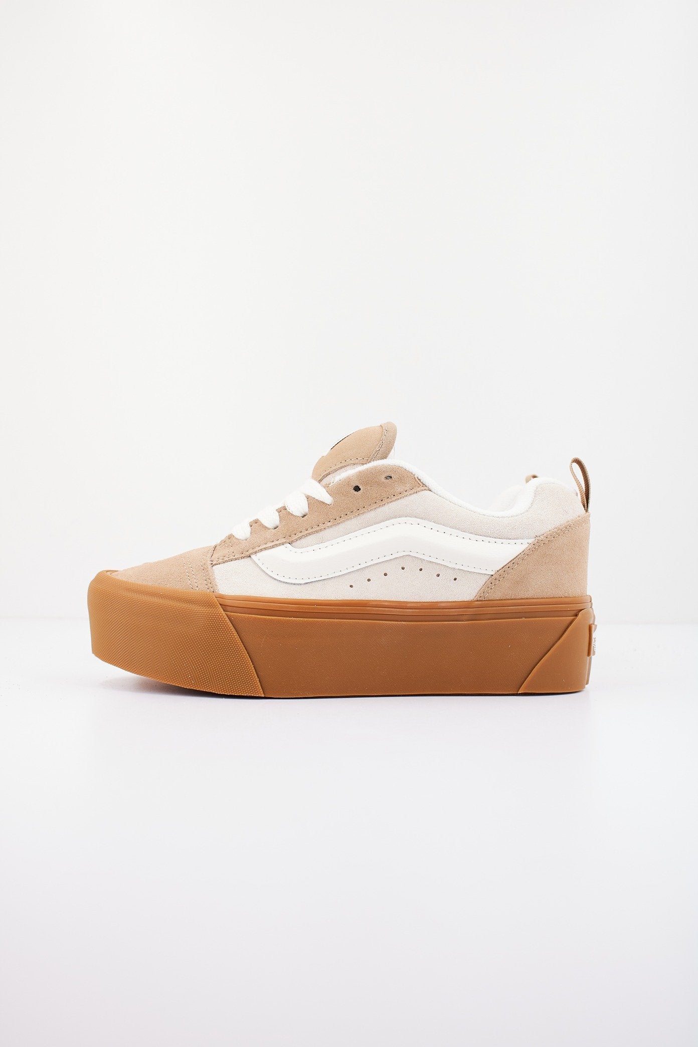 VANS KNU STACK SKATER en color TRTLDV  (1)