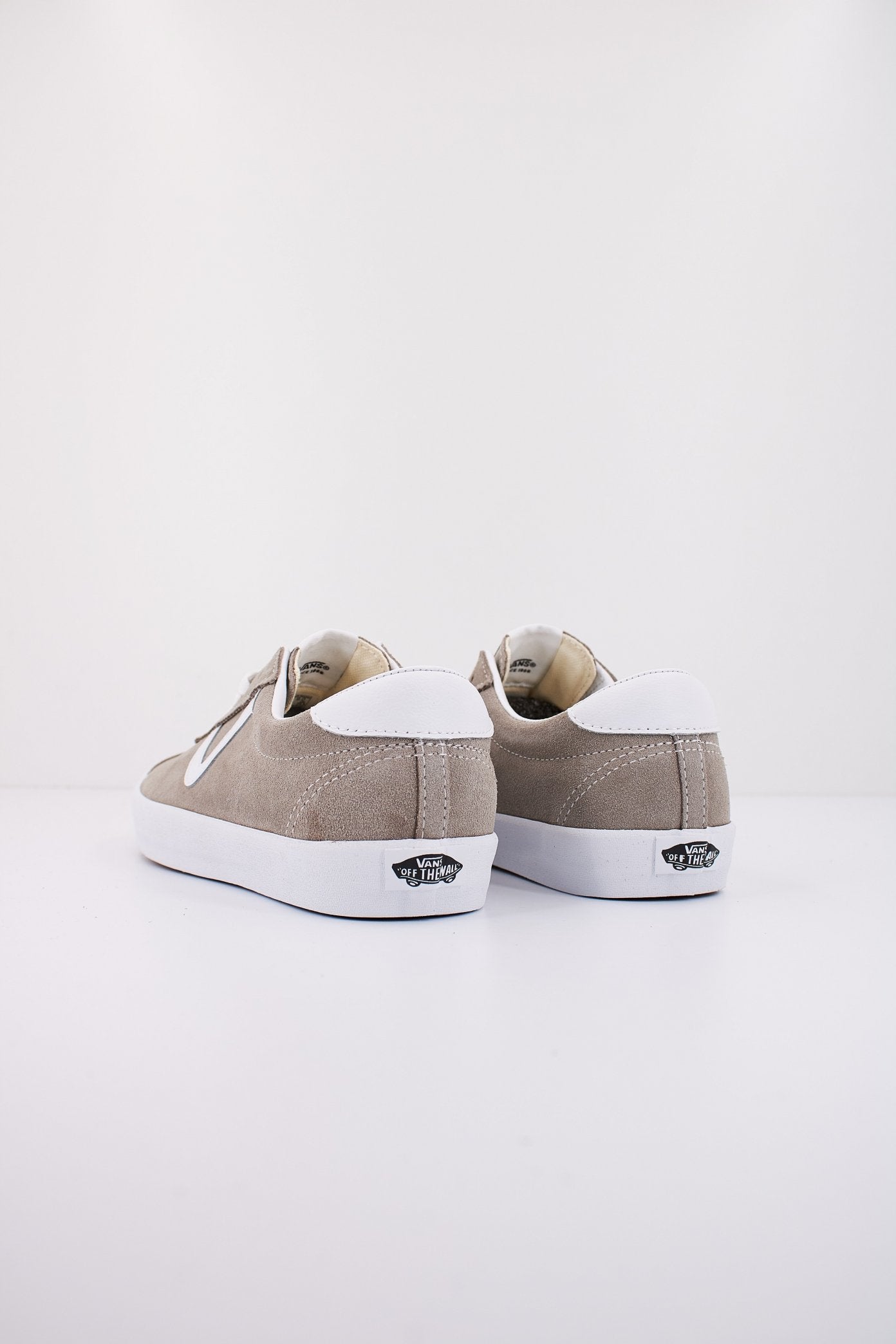 VANS SPORT LOW en color KHKWHT  (3)