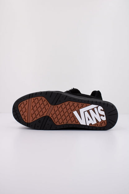 VANS UPLAND en color BLKWHT  (5)