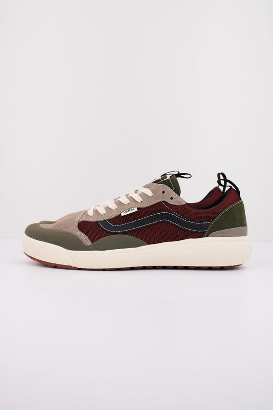 VANS MTE ULTRARANGE en color ESMGLB  (1)
