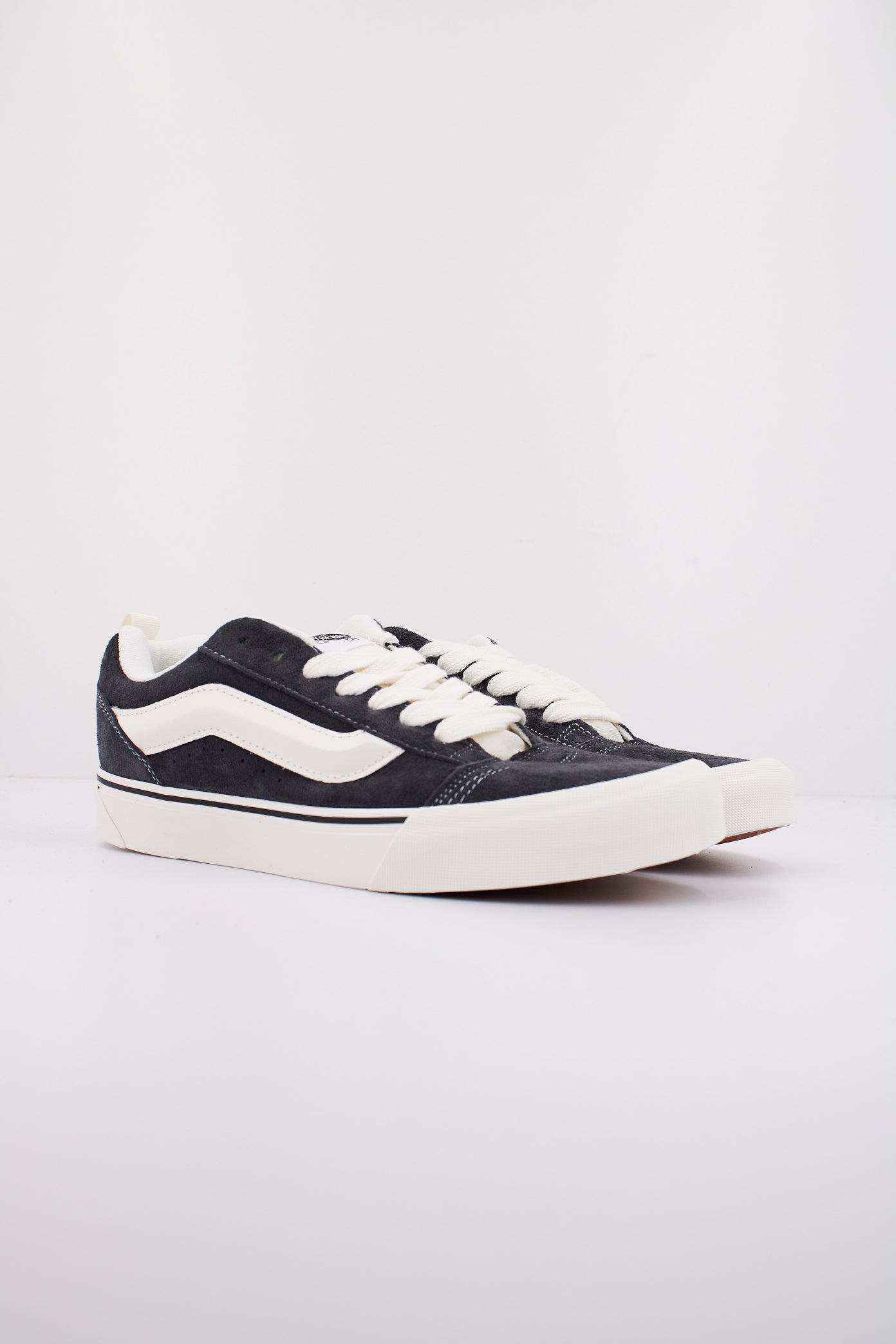 VANS KNU SKOOL en color PGSDGY  (2)