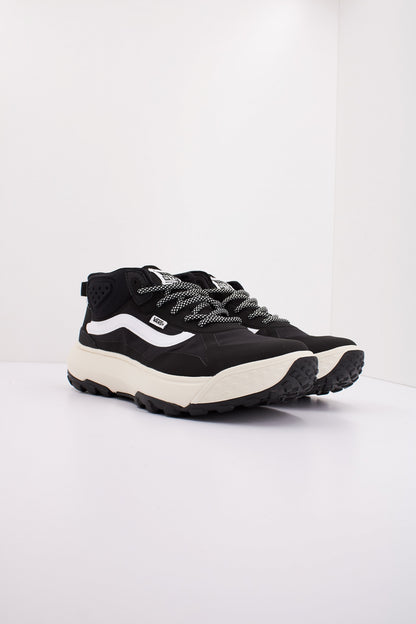 VANS MTE CROSSPATH MID en color BLKWHT  (2)