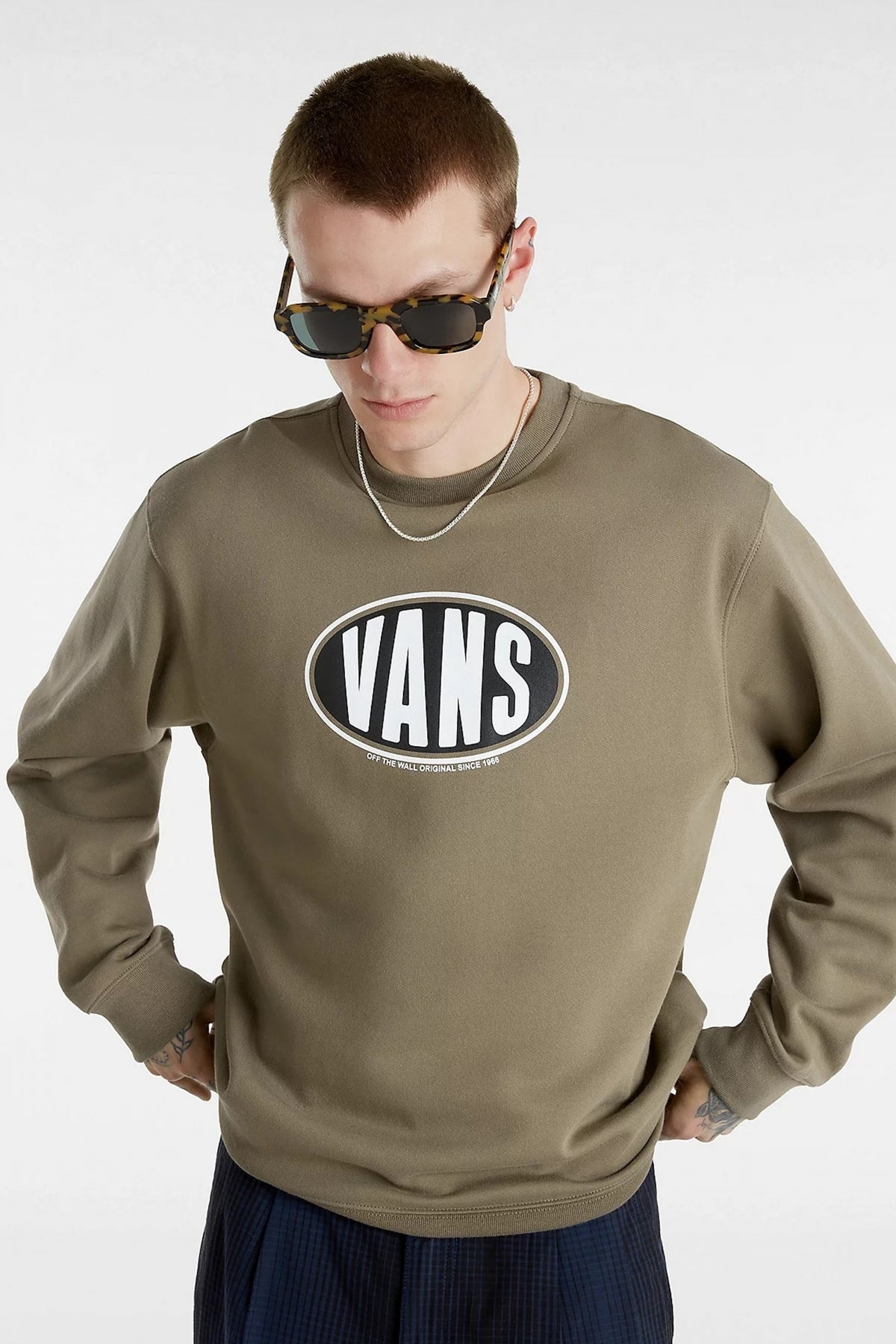 VANS SPRAY ON LOOSE CREW en color BNGCRD  (1)