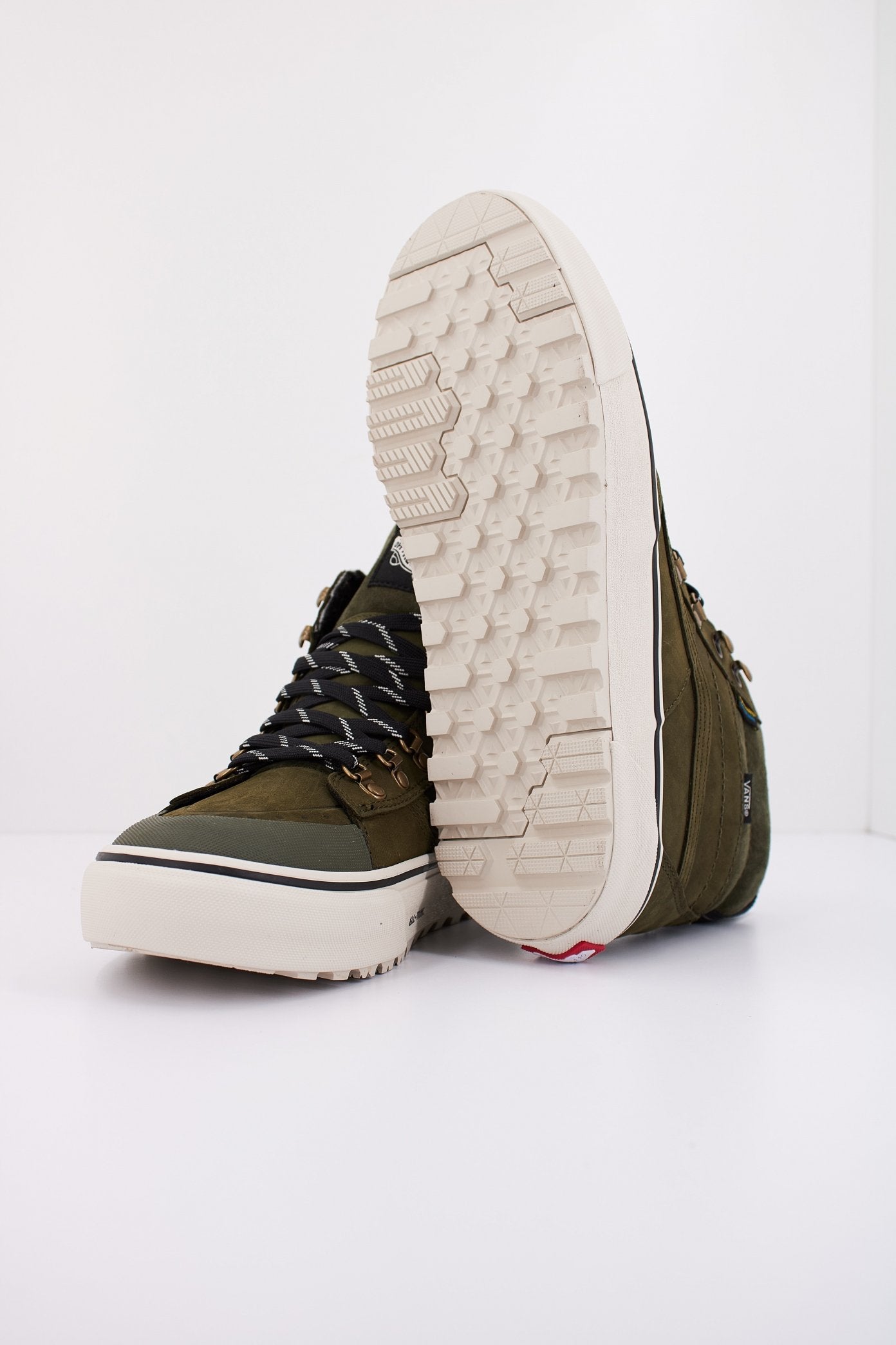 VANS SK-HI DR MTE- en color OLIVE  (5)