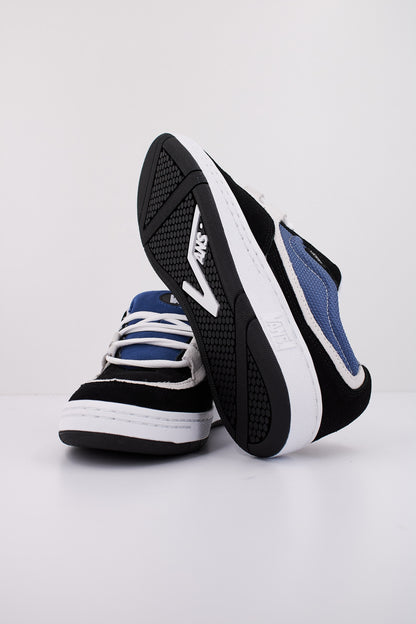 VANS SPEED LS en color BLCKNVY  (5)