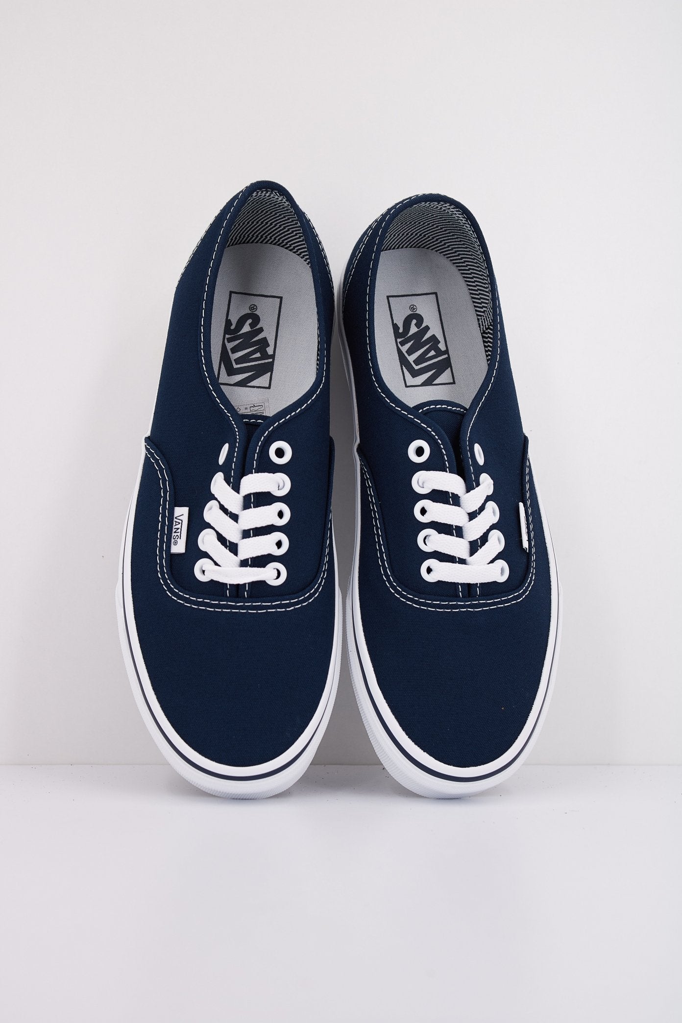 VANS AUTHENTIC en color DRBLHT  (3)
