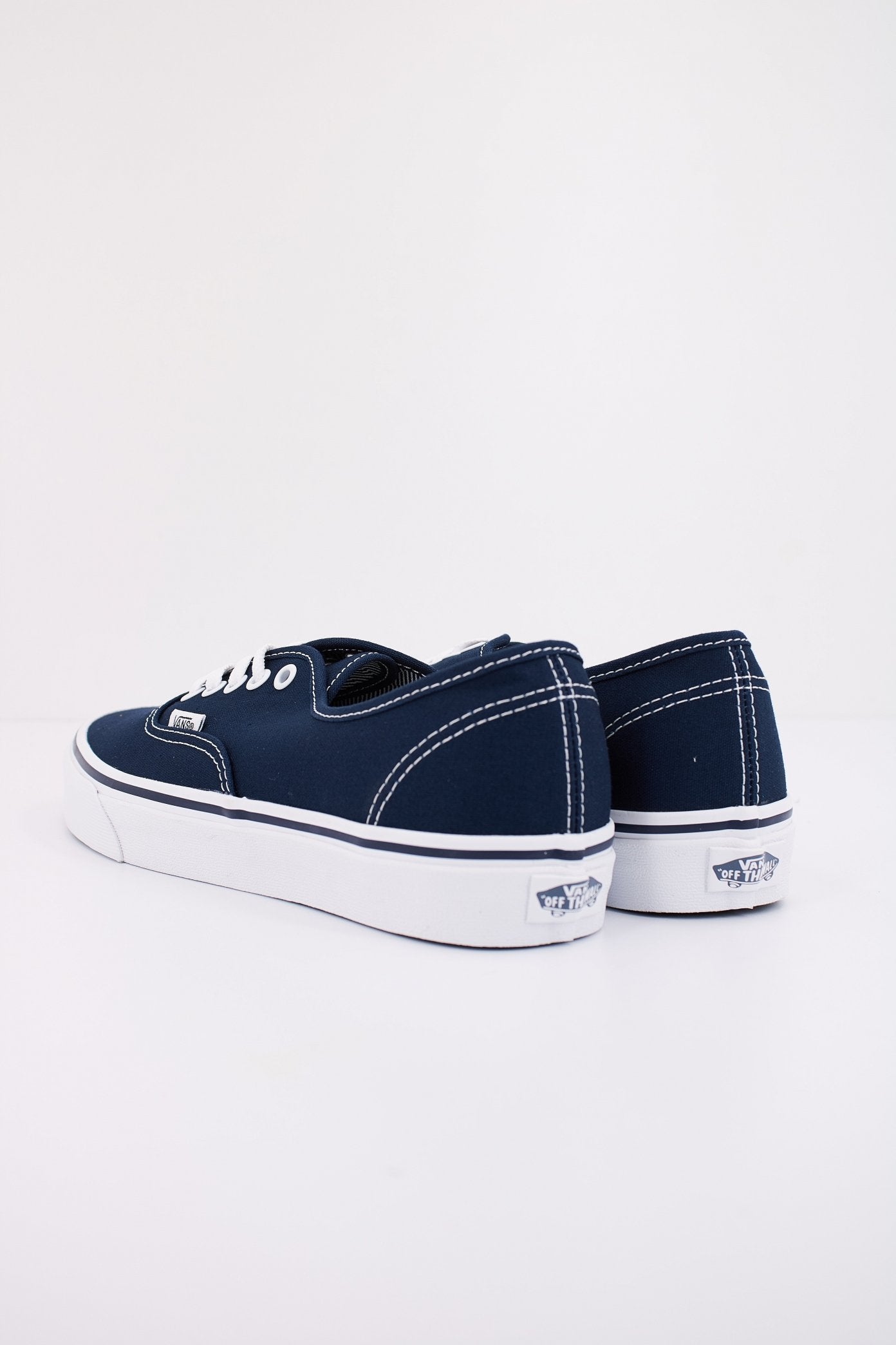 VANS AUTHENTIC en color DRBLHT  (4)