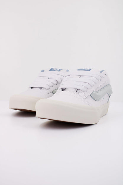 VANS  KNU SKOOL PREMIUM L en color DSTBLU  (2)