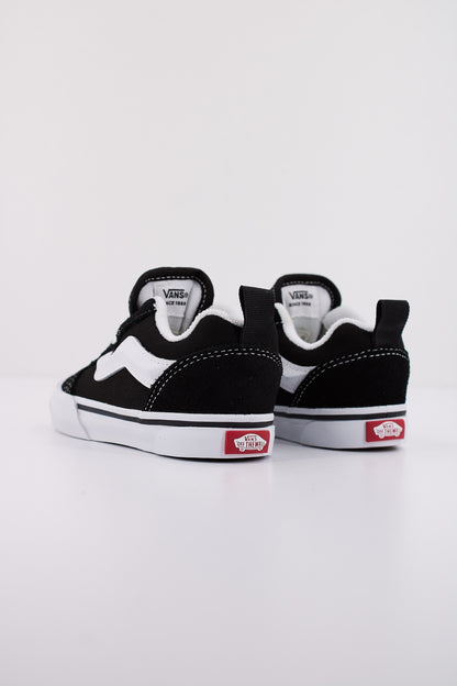 VANS KNU SKOOL ELASTIC en color BLKTRUEWHT  (4)