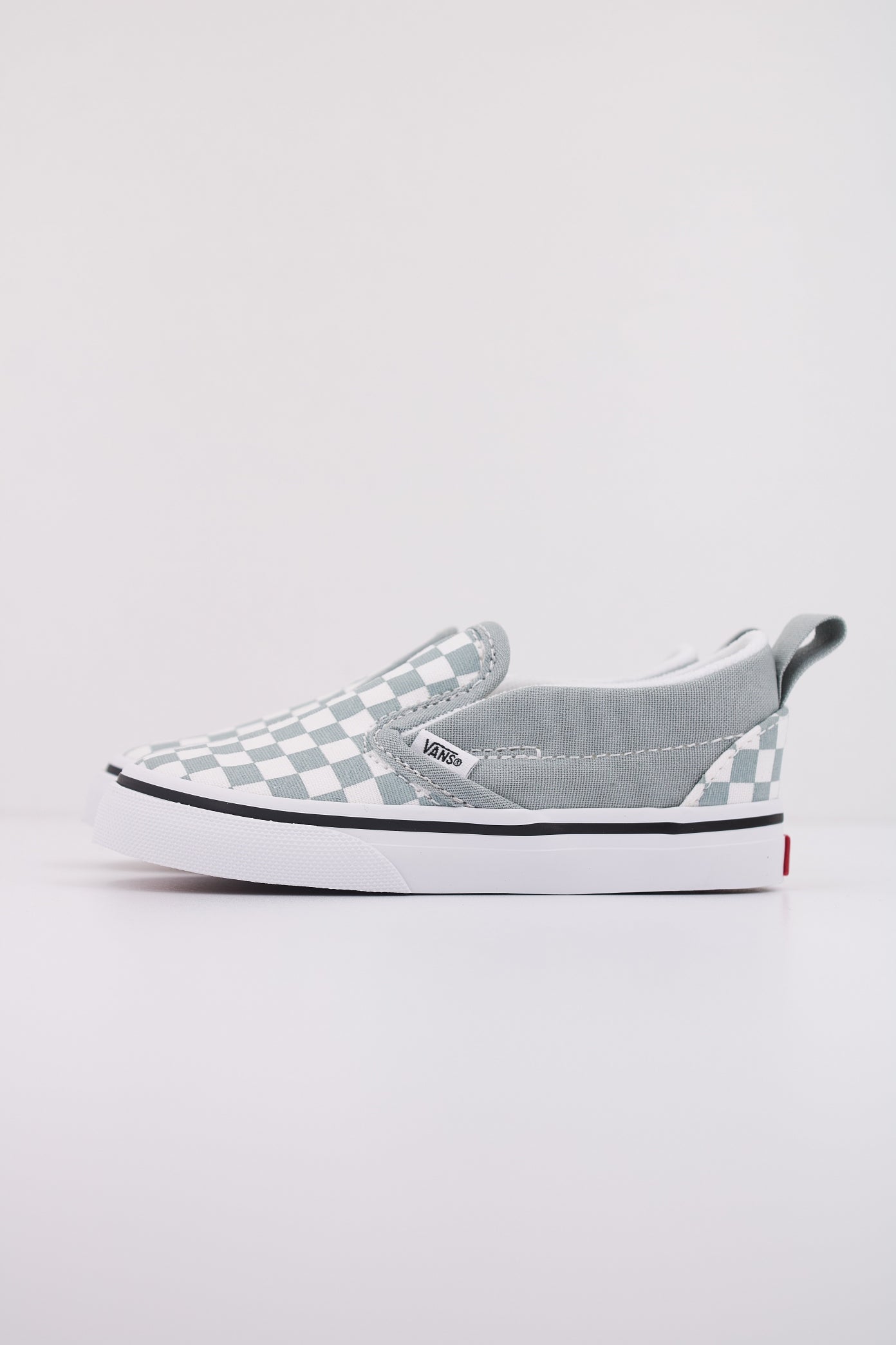 VANS SLIP ON V en color PREGRY  (1)
