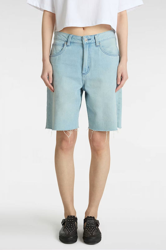 VANS SIRELLE CUT-OFF JORT en color LGHSTN  (1)