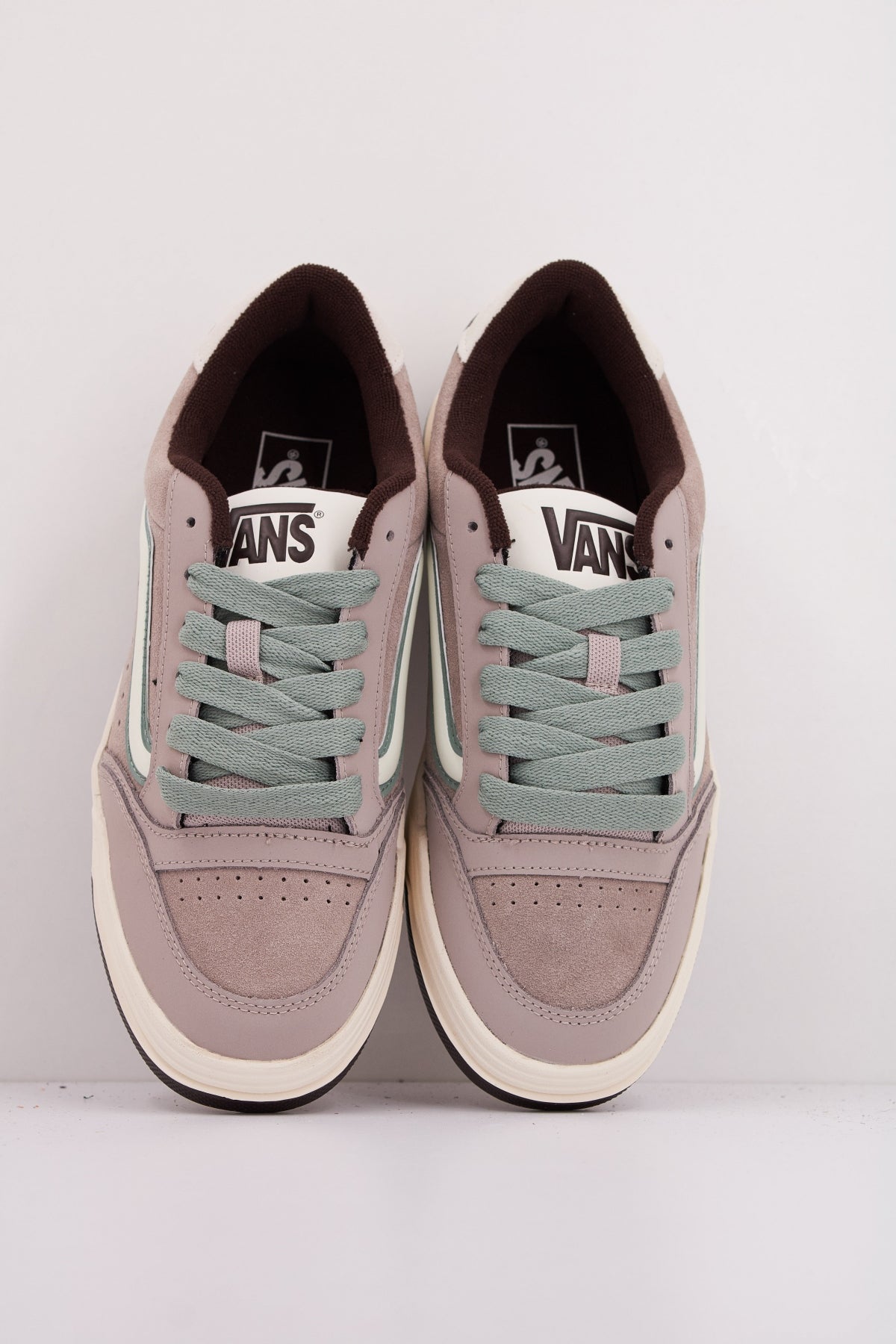 VANS HYLANE en color ATMSPHR  (3)