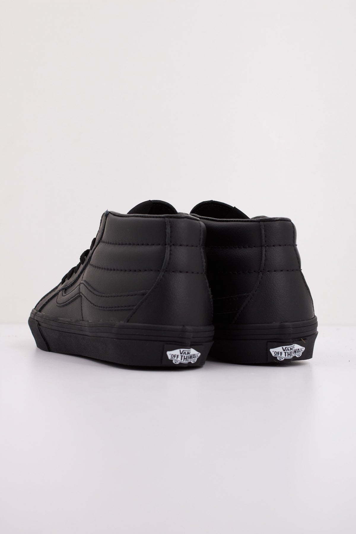 VANS SK-MID REISSUE CLAS en color BLACK  (4)