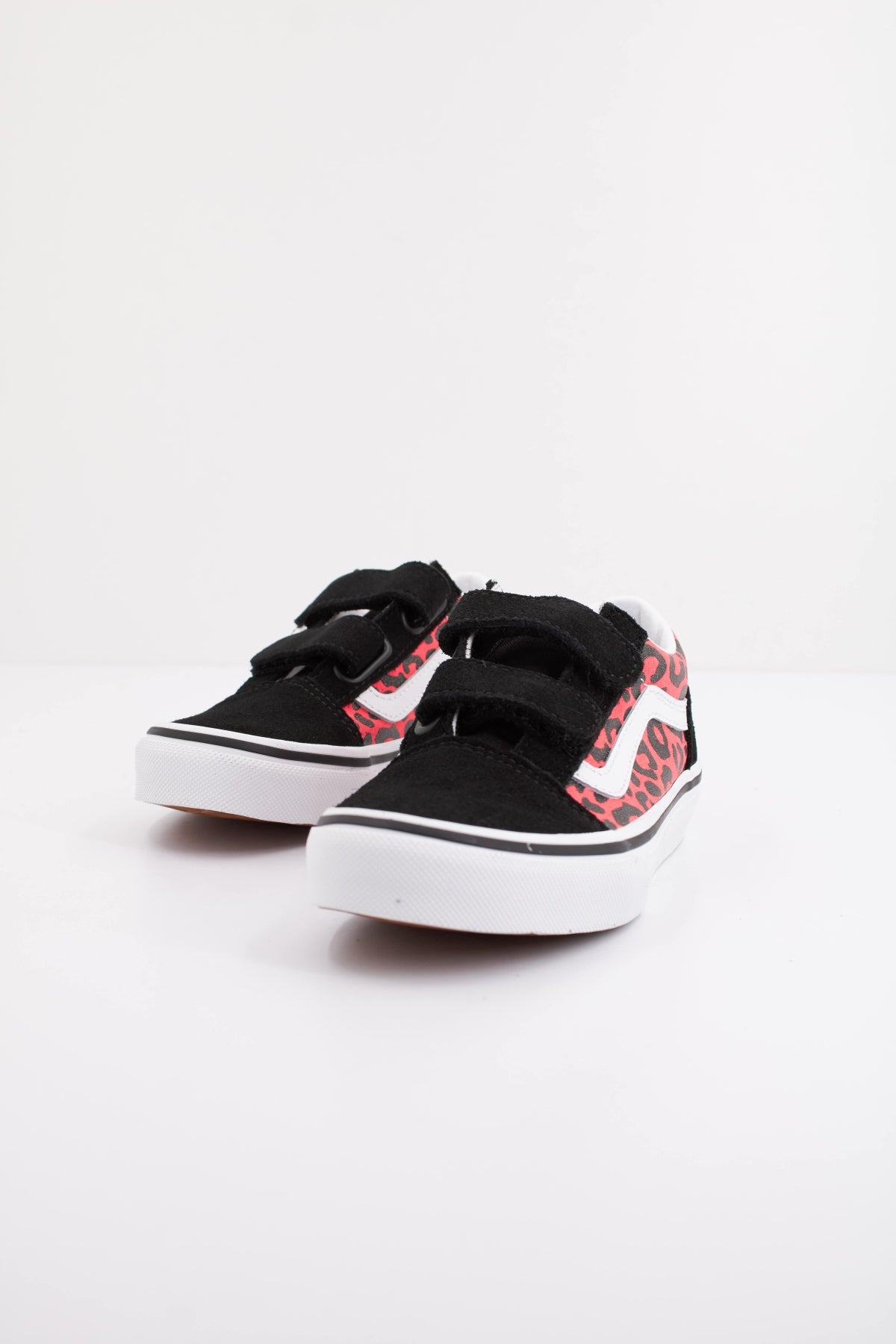 VANS OLD SKOOL V en color PINK  (2)