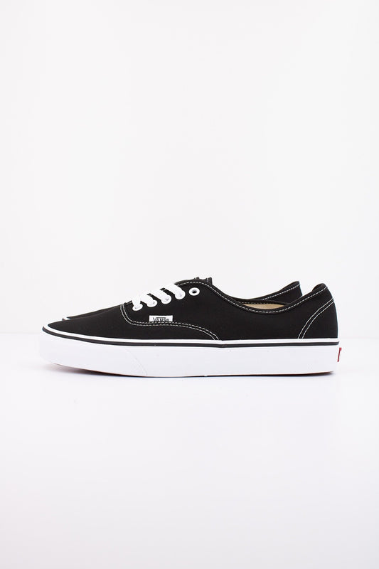 VANS AUTHENTIC en color BLACK  (1)