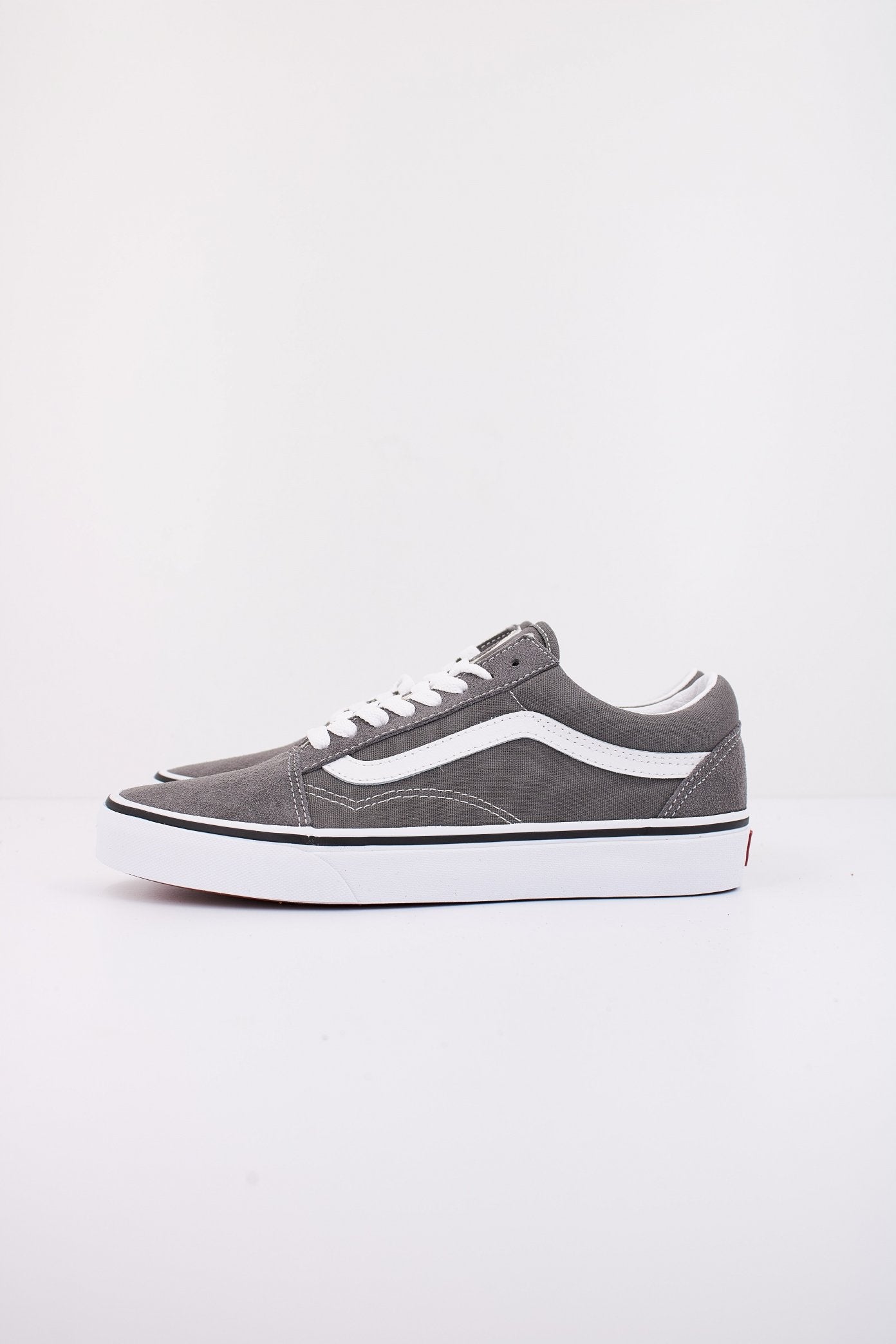VANS OLD SKOOL en color PEWTER  (1)