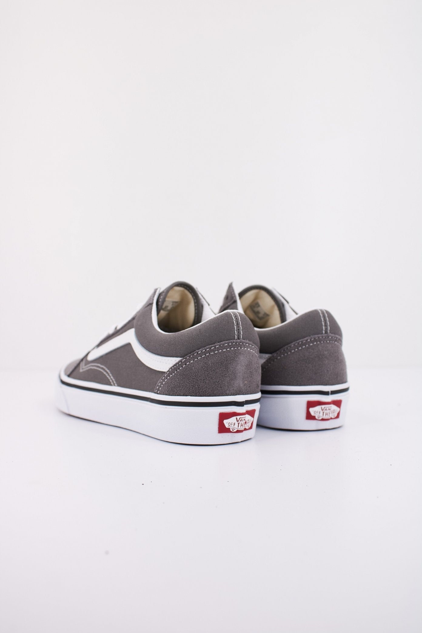 VANS OLD SKOOL en color PEWTER  (4)