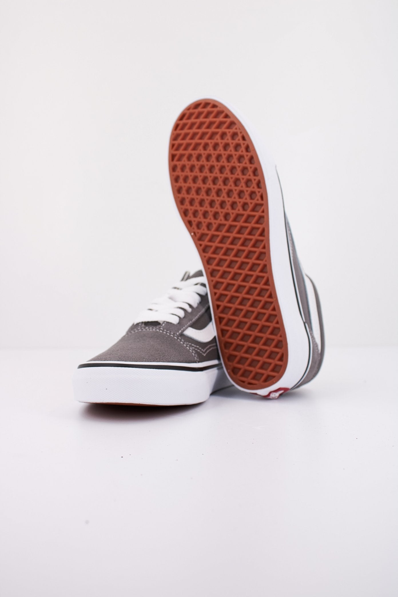 VANS OLD SKOOL en color PEWTER  (5)