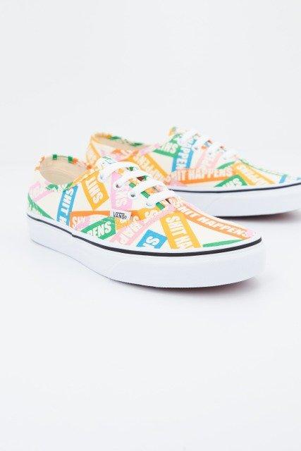 VANS UA AUTHENTIC en color MULTIWHT  (1)