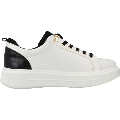 XTI X en color NEGRO  (4)