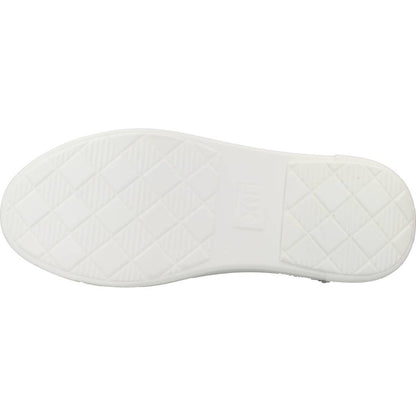 XTI X en color NEGRO  (6)