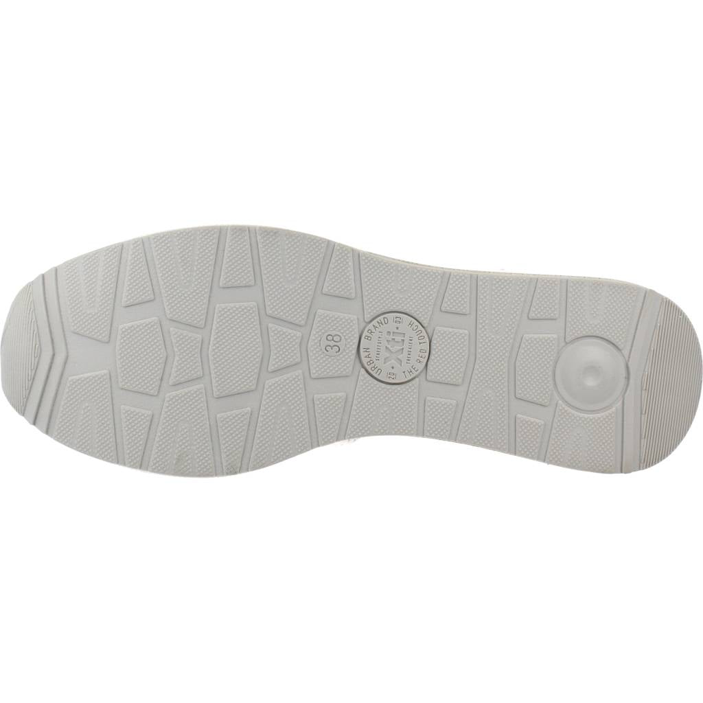 XTI X  en color BEIGE  (6)