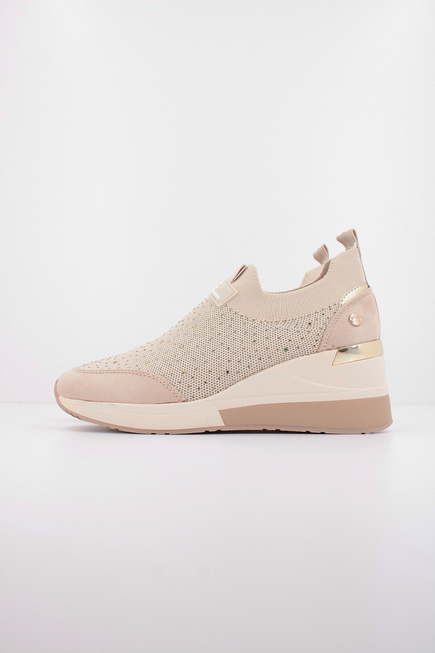 XTI X en color BEIGE  (1)