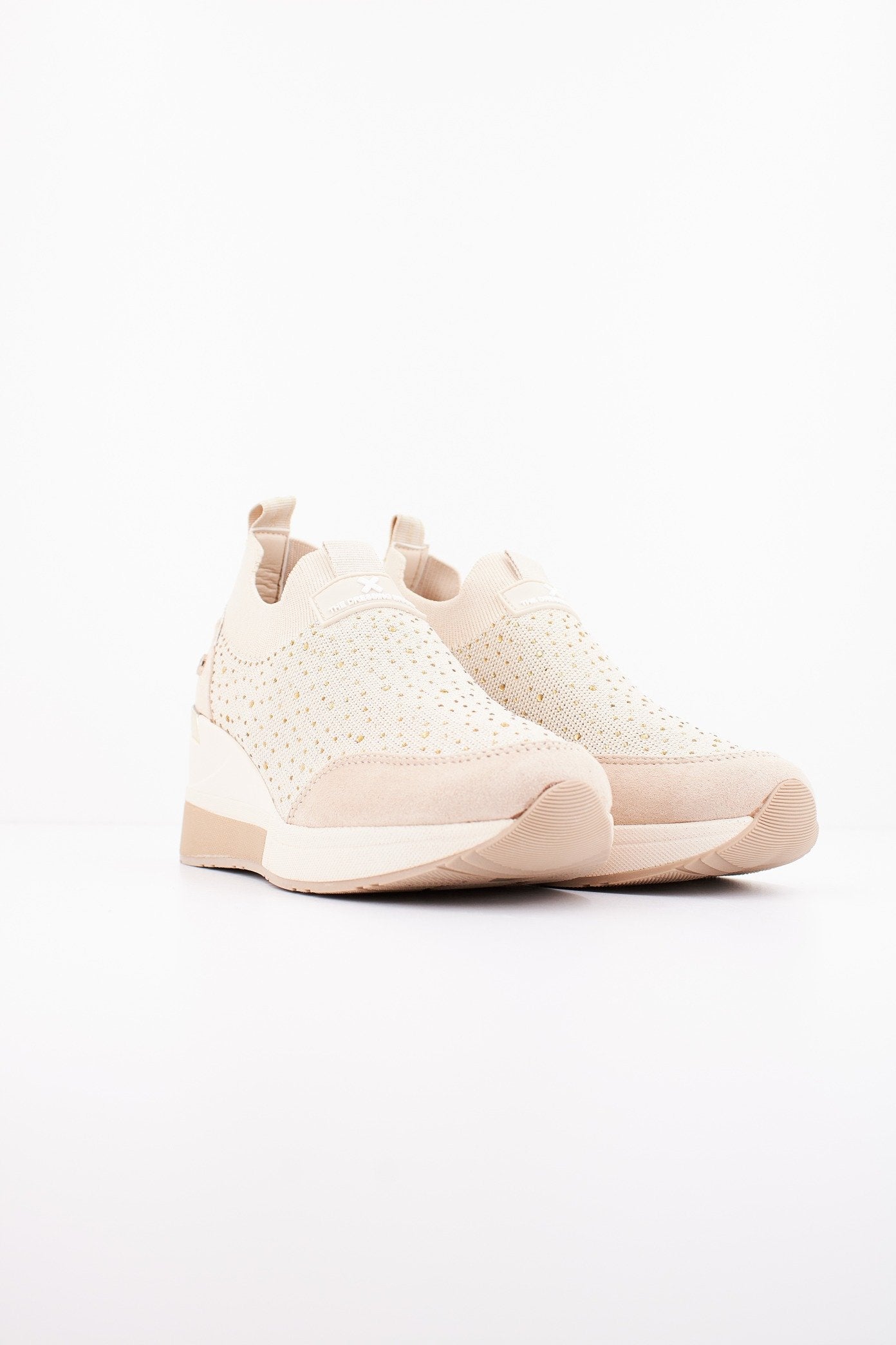 XTI X en color BEIGE  (2)