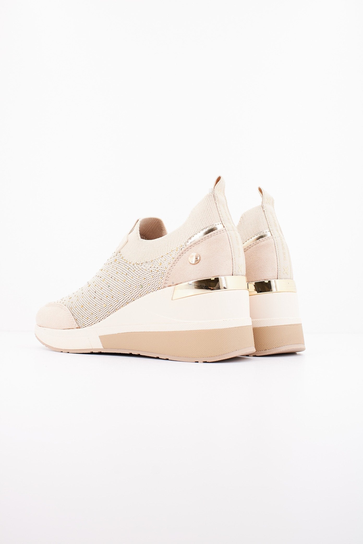 XTI X en color BEIGE  (3)