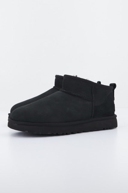 UGG W CLASSIC ULTRA MINI en color BLACK  (1)