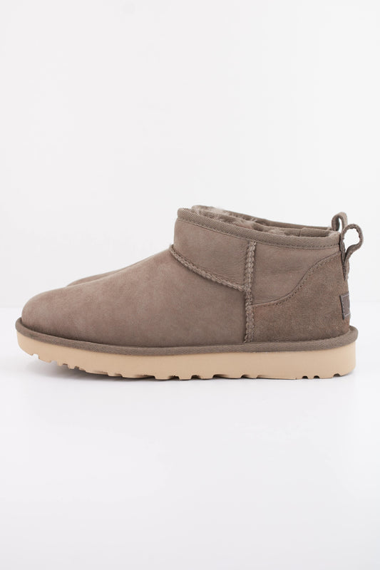UGG W CLASSIC ULTRA MINI en color DDRG  (1)