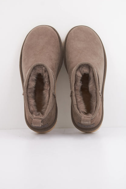 UGG W CLASSIC ULTRA MINI en color DDRG  (3)