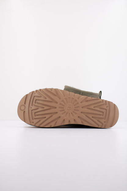 UGG W CLASSIC ULTRA MINI en color MMP  (5)