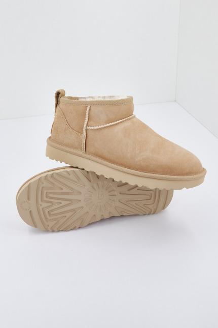 UGG W CLASSIC ULTRA MINI en color SAND  (1)
