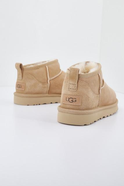 UGG W CLASSIC ULTRA MINI en color SAND  (3)