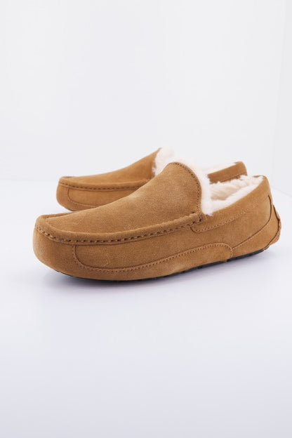UGG M ASCOT en color CHESTNUT  (1)