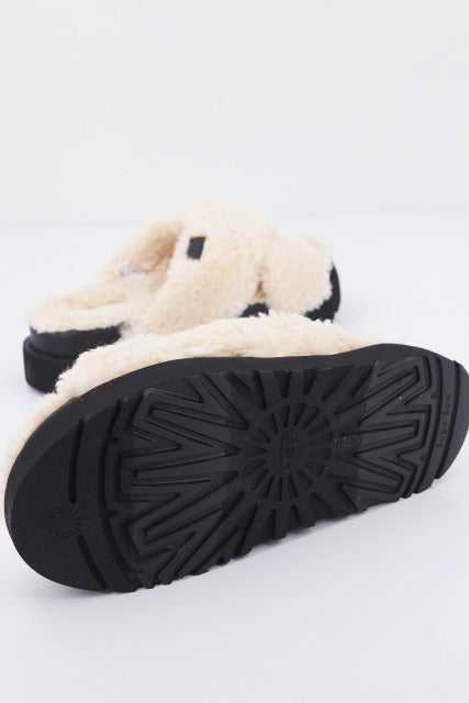 UGG W FUZZ SUGAR CROSS S en color NATURAL  (4)