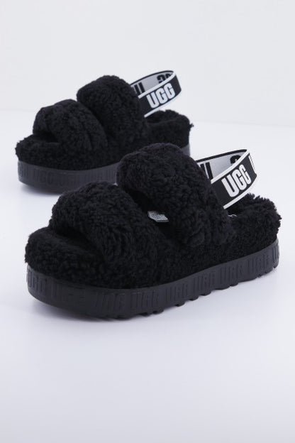 UGG W OH FLUFFITA en color BLACK  (1)