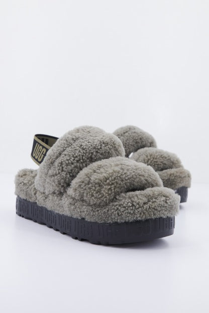 UGG W OH FLUFFITA en color BURNTOLIVE  (2)