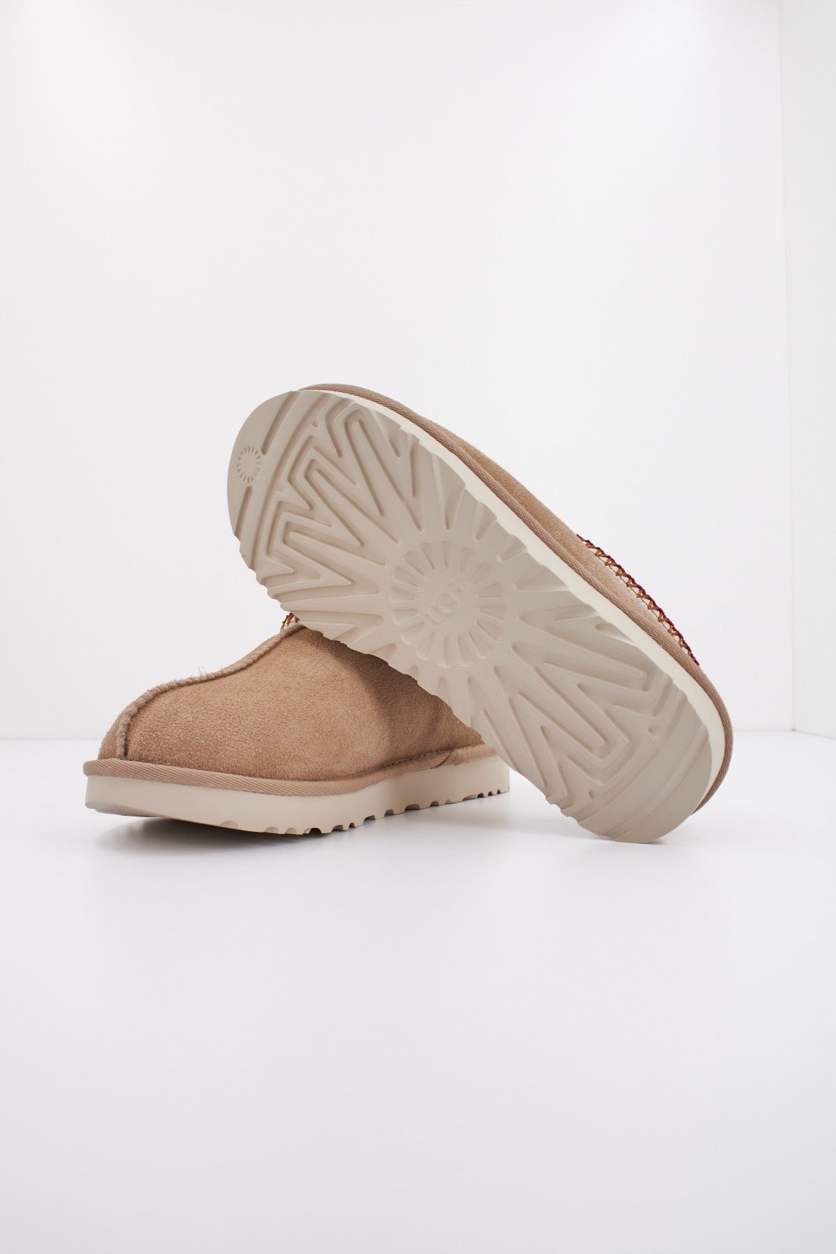 UGG W TASMAN en color SNDD  (4)