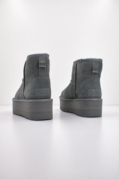 UGG  CLASSIC MINI PLATFO en color RNS  (3)