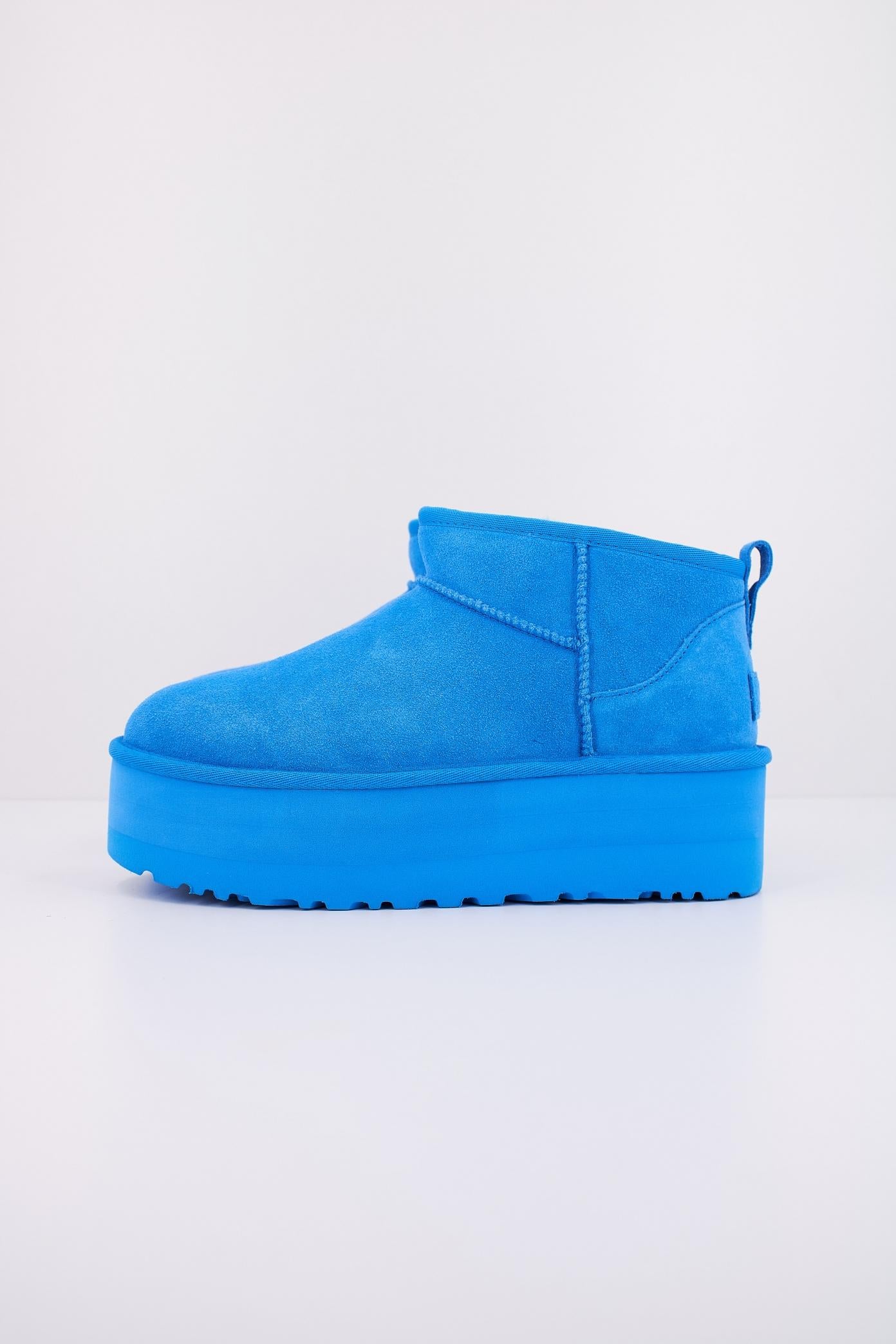 UGG W CLASSIC ULTRA MINI en color BIGSKY  (1)