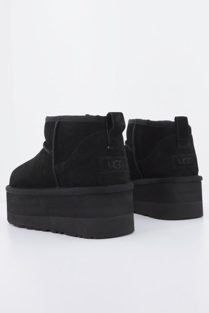 UGG W CLASSIC ULTRA MINI en color BLACK  (3)