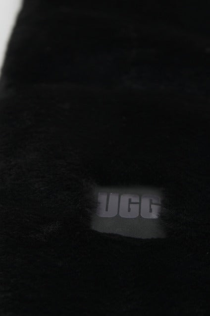 UGG  OBLONG FAUX  en color BLACK  (4)