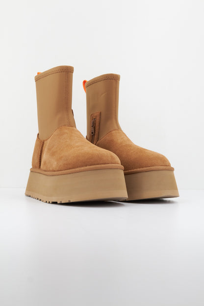 UGG W CLASSIC DIPPER en color CHESTNUT  (2)