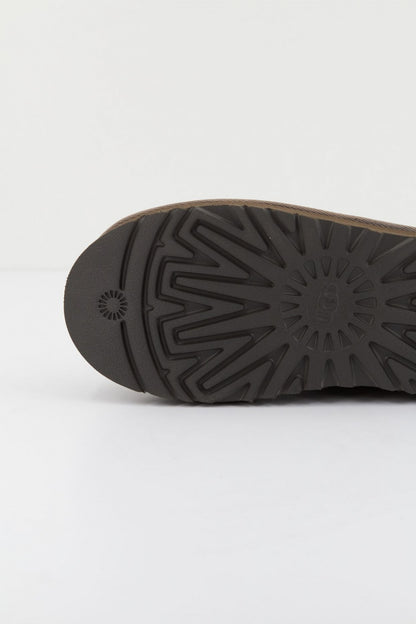 UGG CLASSIC MINI PLATFOR en color PLUME  (4)